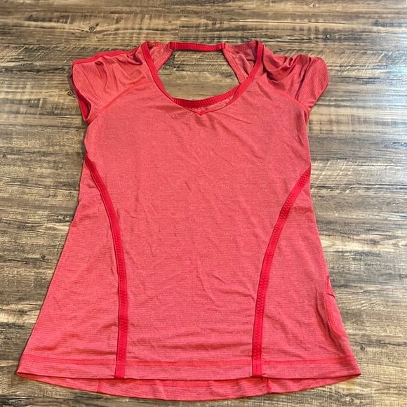 lululemon athletica Tops - Lululemon tshirt